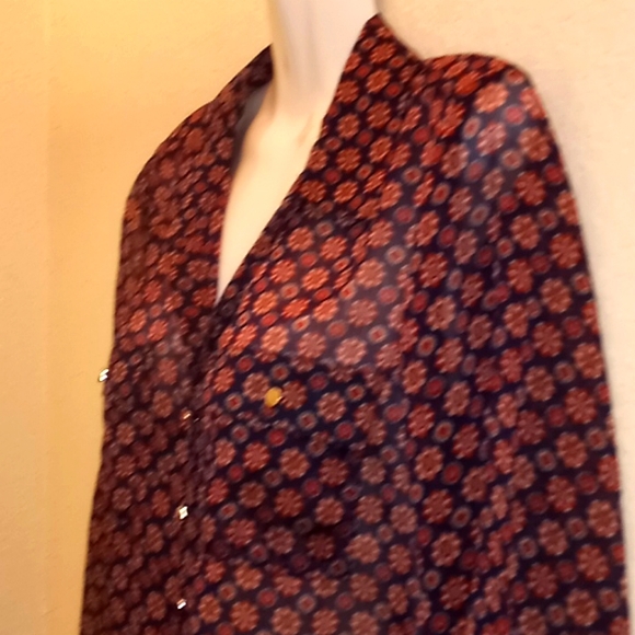 Dress Barn Sheer Printed Roll Tab Sleeve Blouse - Picture 2 of 11